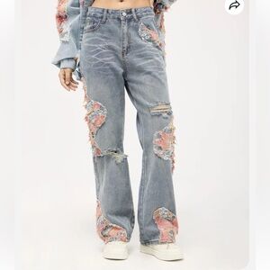 Aelfric Eden Distressed Lace Patchwork Women’s Jeans Size 26